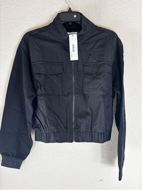 NWT Y2K TikTok Women's The Drop Jacket Size M Black